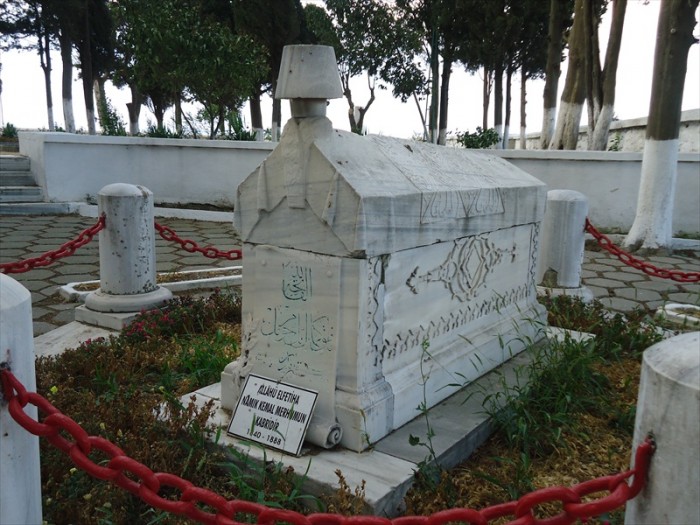 NamÃƒÂƒÃ‚Â„ÃƒÂ‚Ã‚Â±k Kemal kabri.jpg