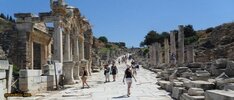 Efes antik kentinde yasam 640x274