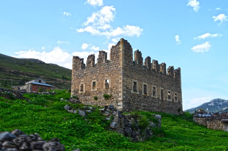 doukaradeniz206.jpg