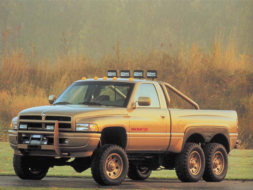 1997_Dodge_TRex6X6Concept1.jpg