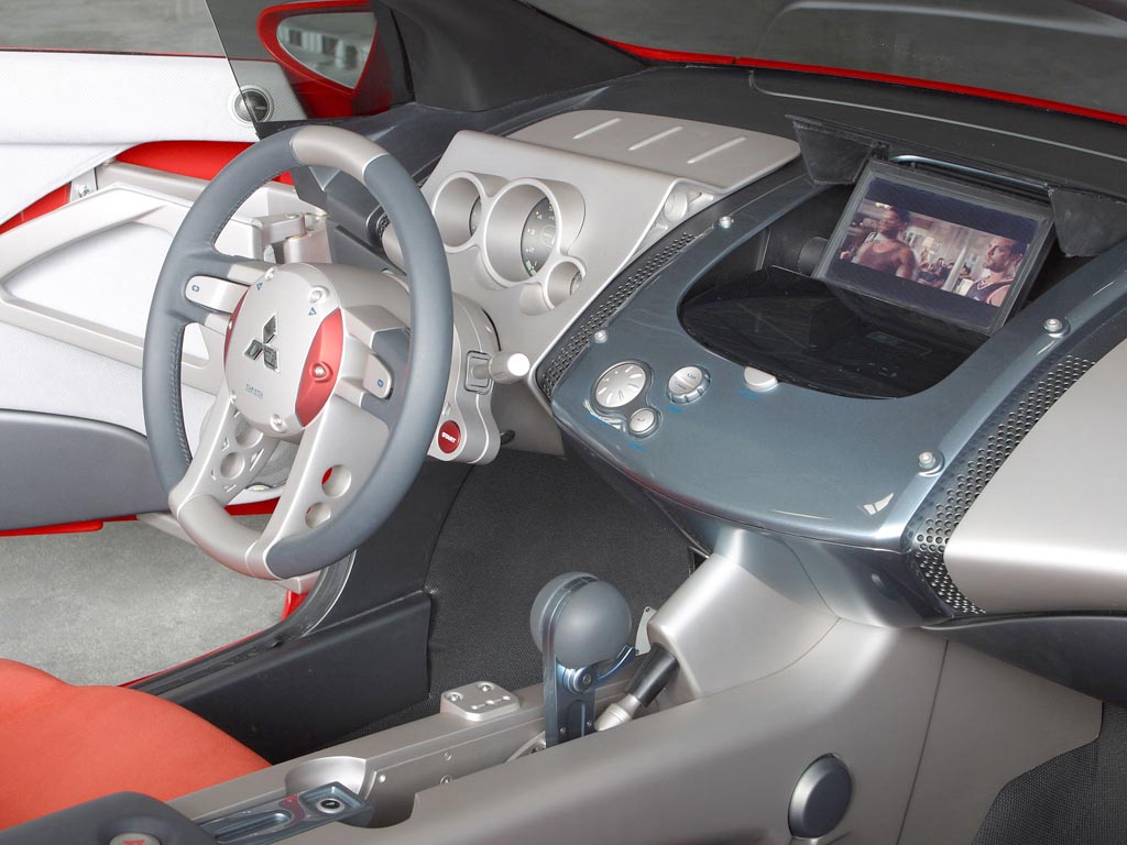2003_Mitsubishi_TarmacSpyderConcept6.jpg