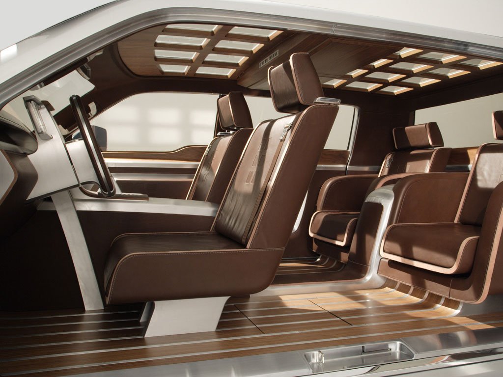 2006_Ford_F250SuperCheifConcept5.jpg