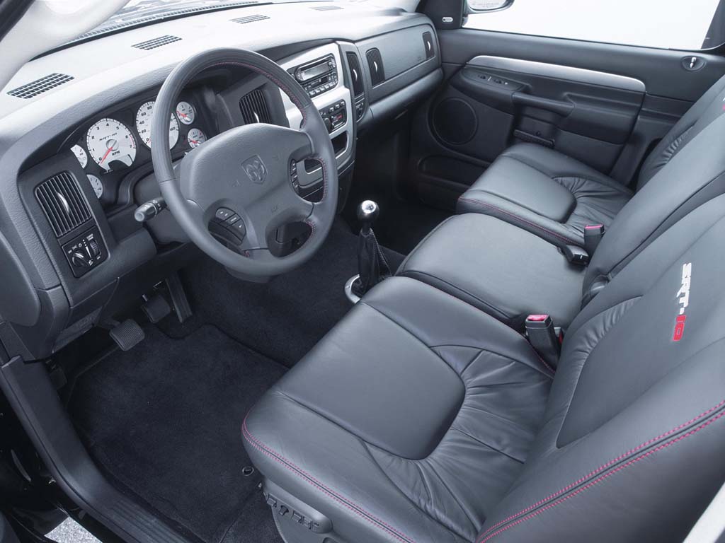 2002_Dodge_SRT10Concept8.jpg