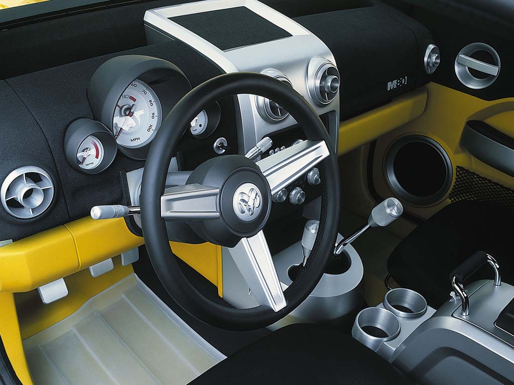 2002_Dodge_M80Concept5.jpg