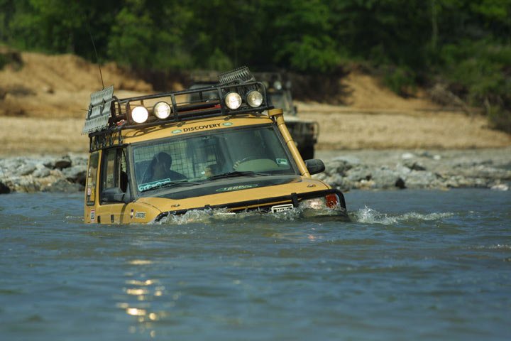 CamelWading.jpg